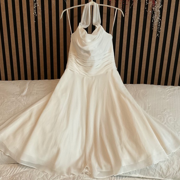 Never worn Marilyn Monroe*7 Year Itch* style bridesmaid’s/special occasion dress - Picture 13 of 14